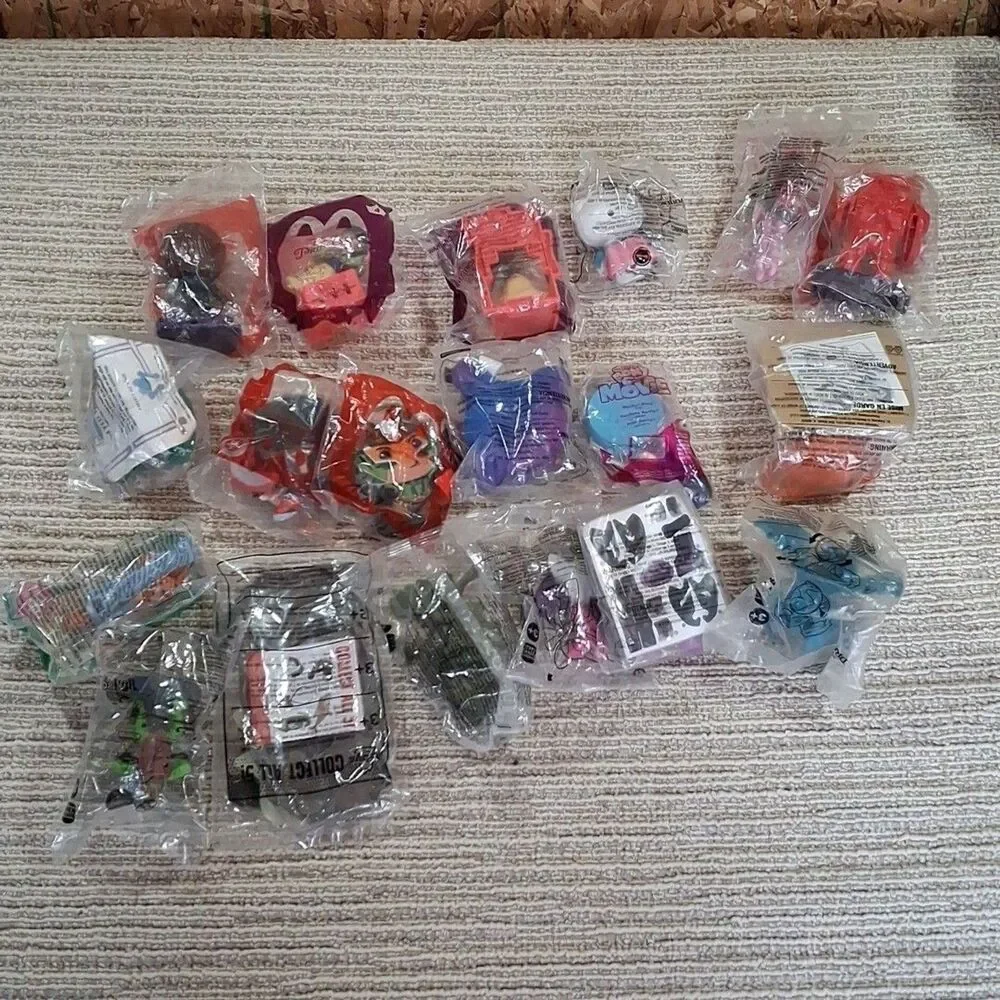 McDonalds Restaurant Toys New In Packages Lot of 19 1990s Multiple Restaurant